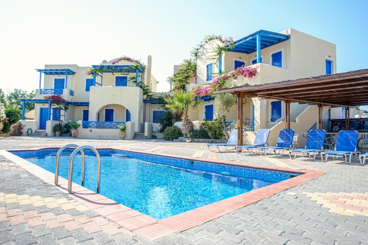 Atlantica Apartments Меґалохорі Екстер'єр фото